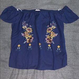 FLORAL TOP